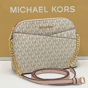 Michael Kors Medium Dome Xcross Xbody Bag Vanilla/Powder Blush